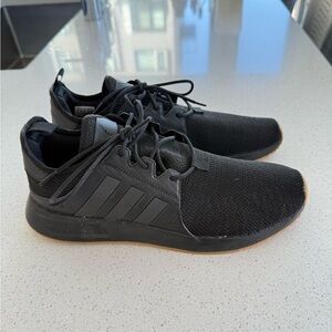 Adidas Black boost fly knit sneaker